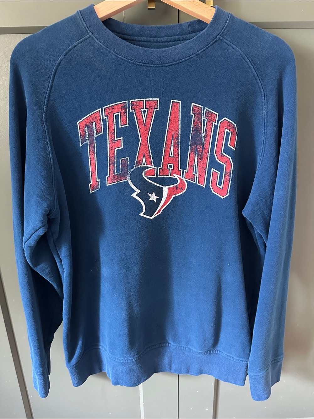 Fanatics Navy Blue Texans Crewneck Sweatshirt with Red Logo